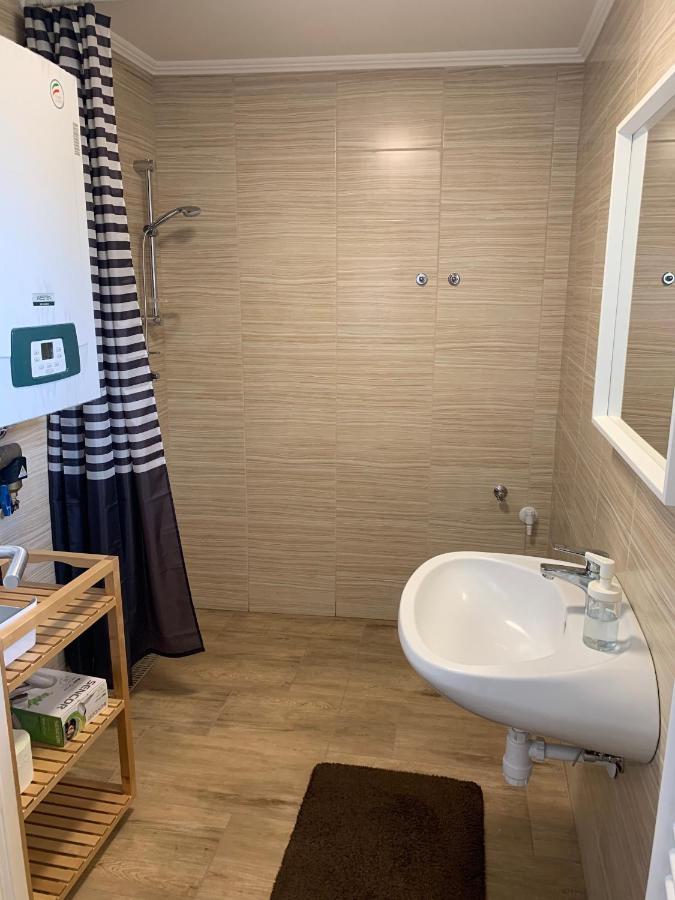 Dalia Apartman Gyoemro Eksteriør billede